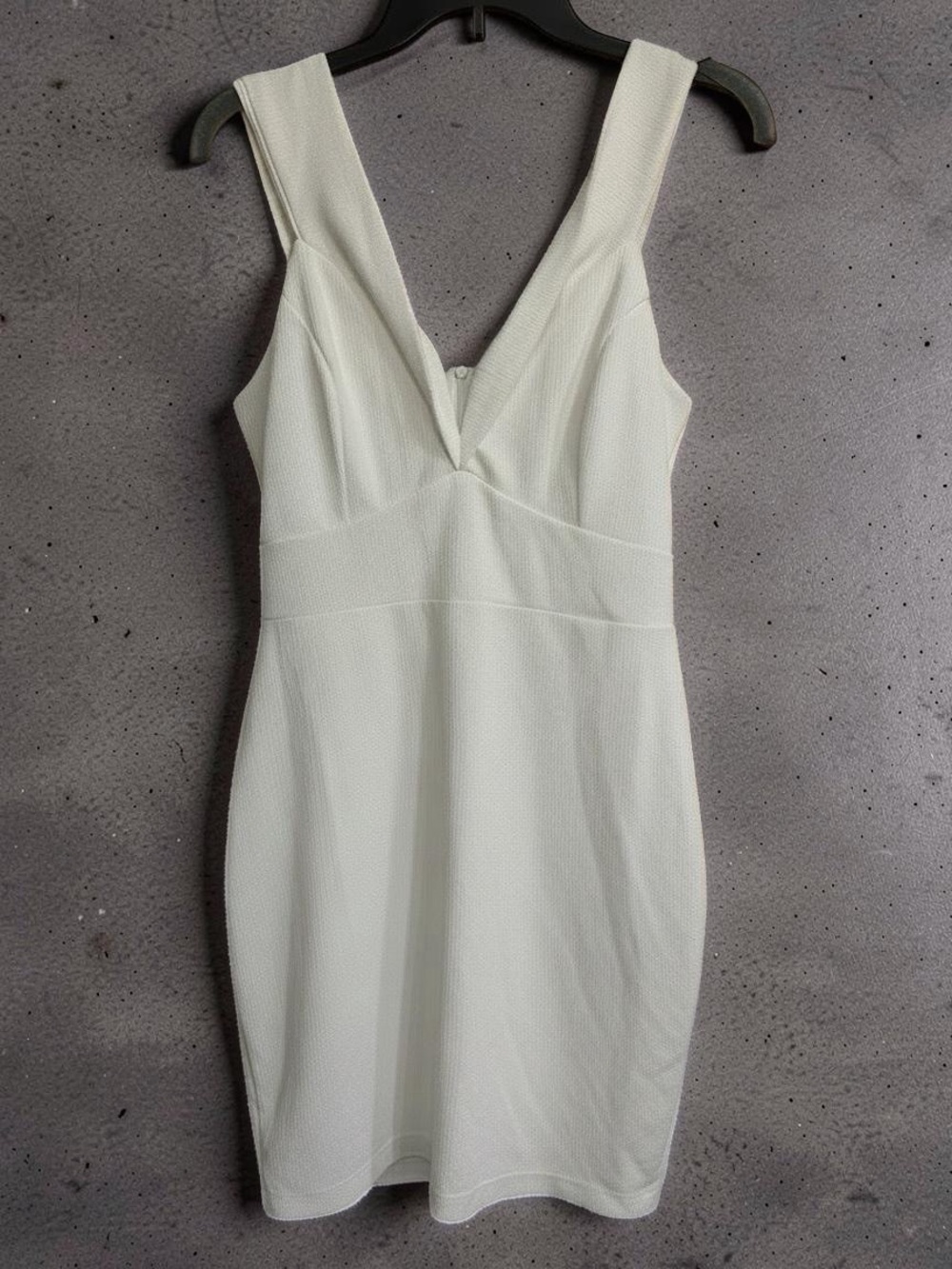 Lulus Large White Bodycon V-Neck Halter Textured Dress